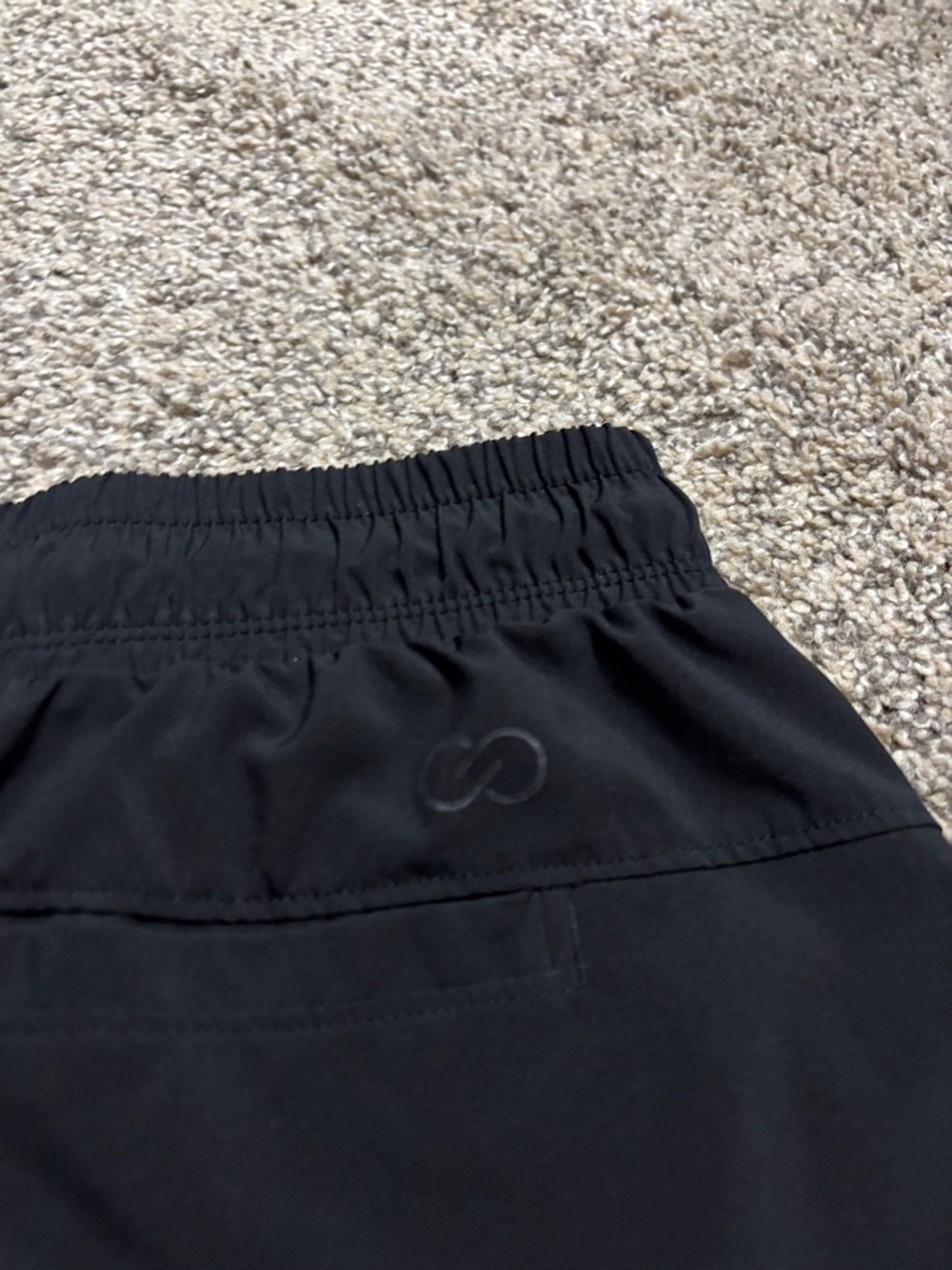 CALIA By Carrie Underwood Shorts (5”) size medium - Picture 4 of 6